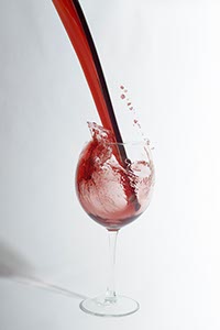 %_tempFileNamerotwein%20glas%20003%