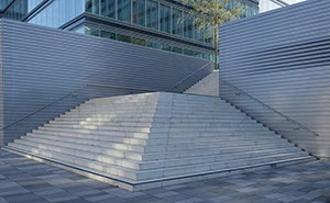 %_tempFileNametreppen%20grau%